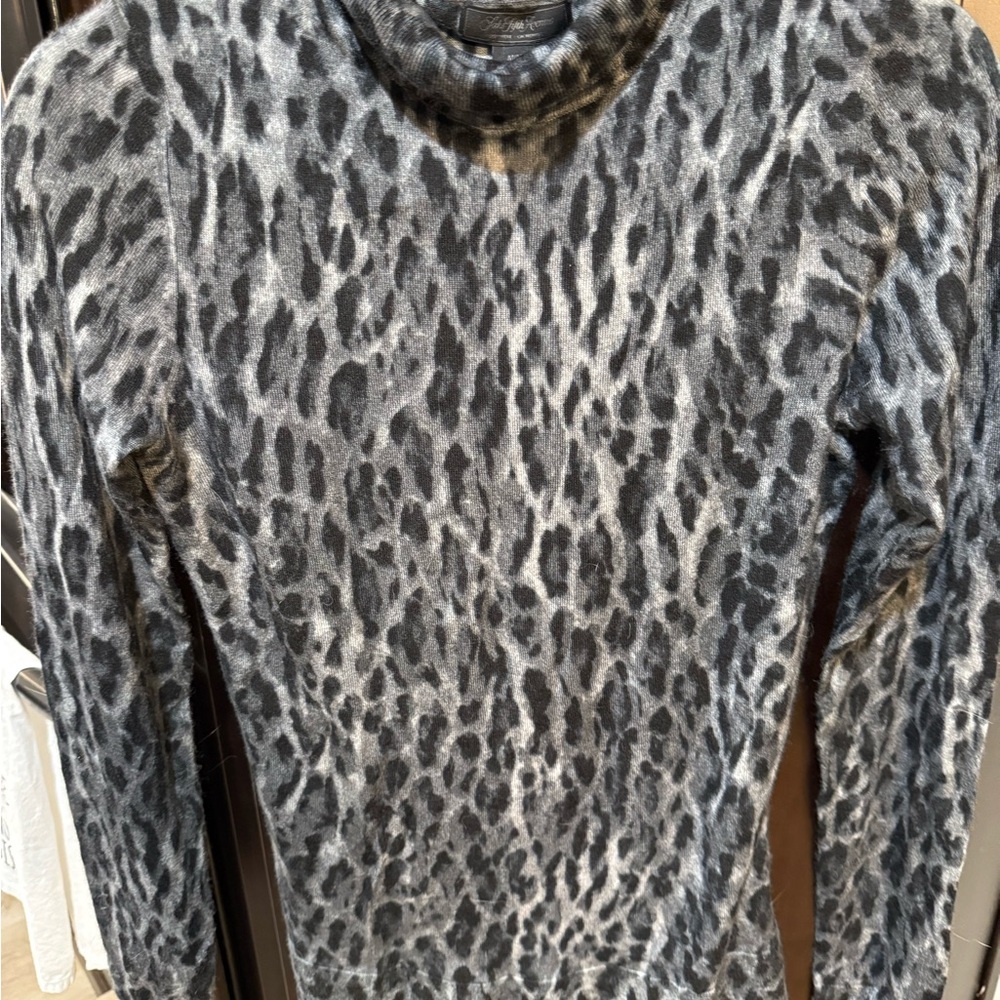 Saks Fifth Ave Cowl Turtleneck Leopard Print Long Sleeve Sweater